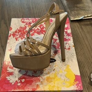 Chinese Laundry Tippy Top Nude Heels